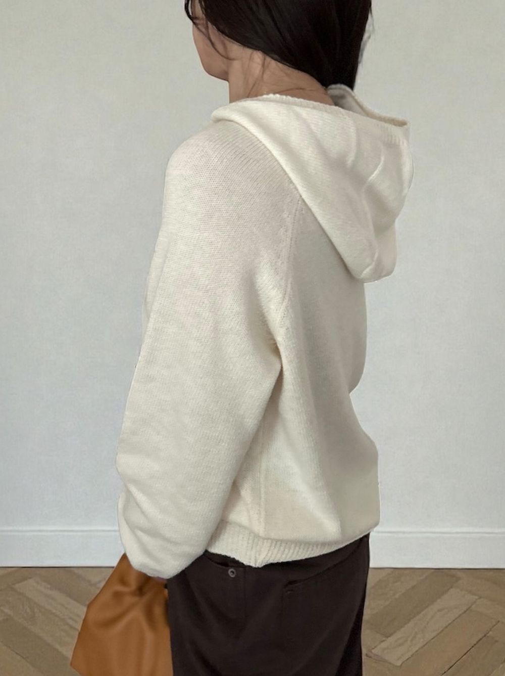 Wool blend crew neckニットフーディー