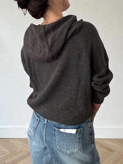 Wool blend crew neckニットフーディー