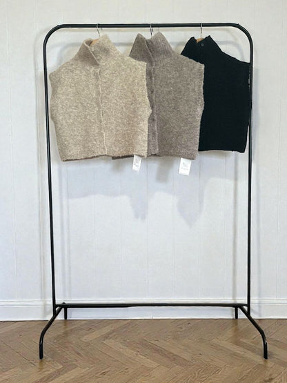 High neck ブークレニットベスト