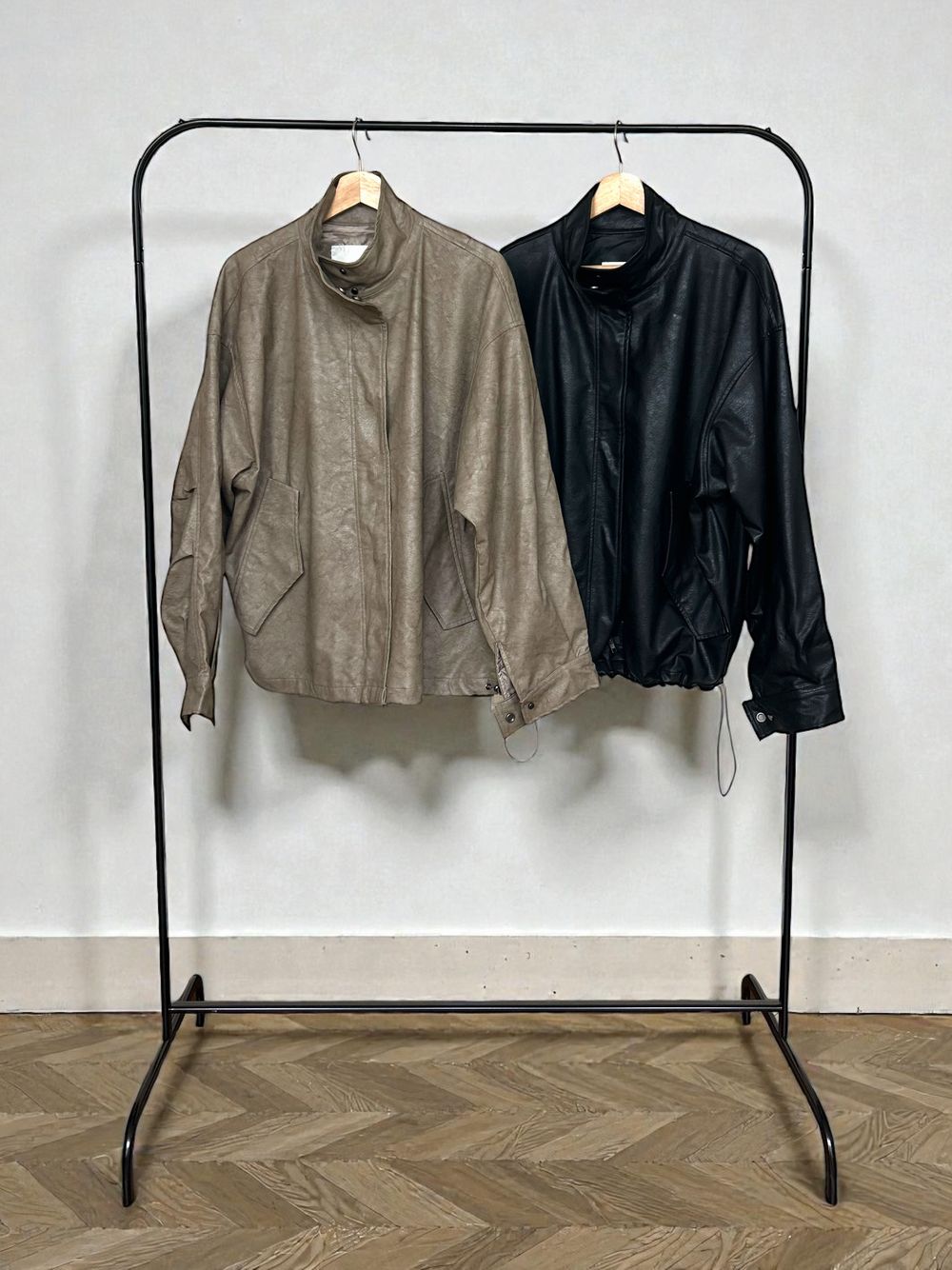 Eco leather スタンドカラージップブルゾン