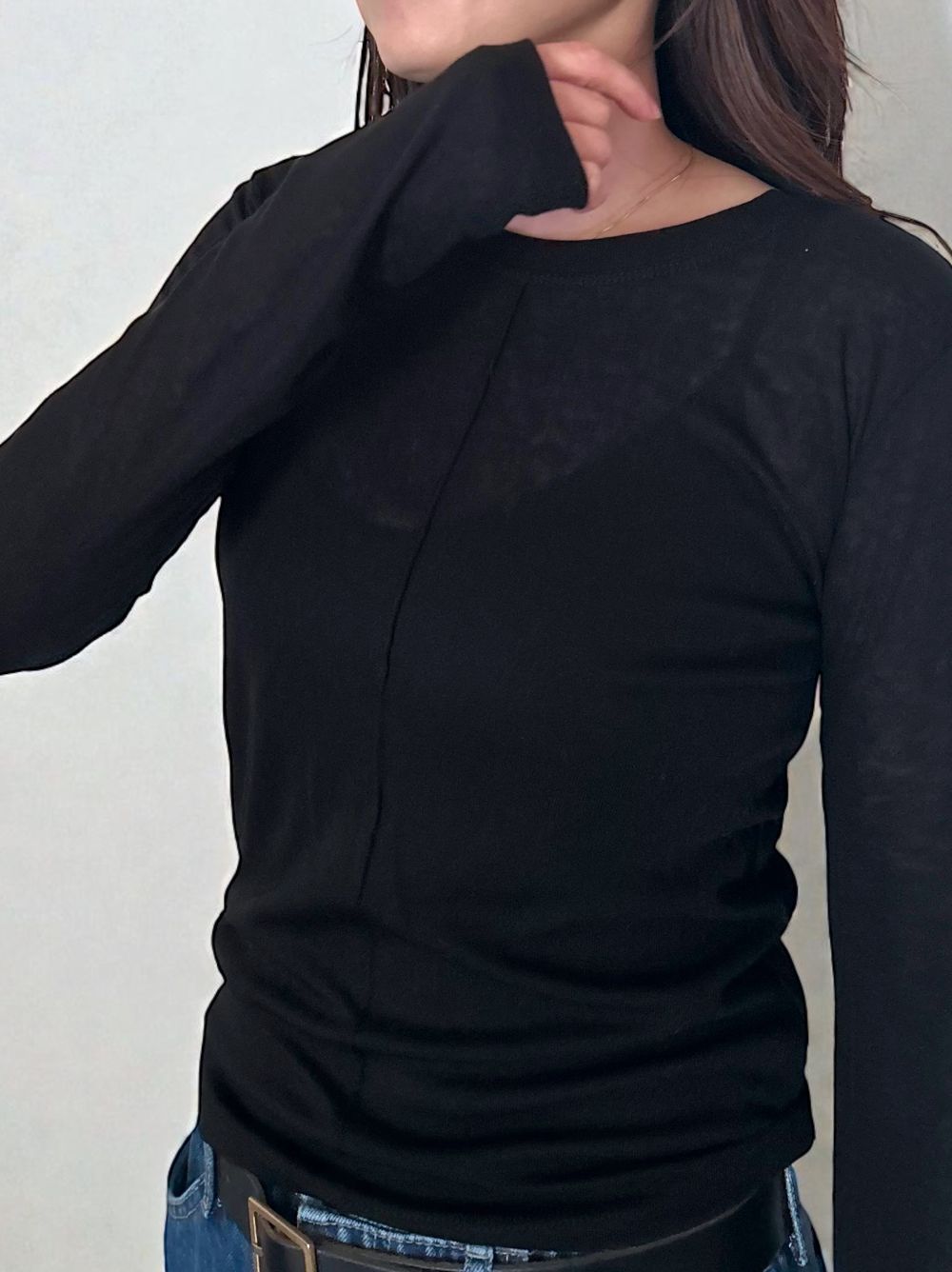 Wool blend crew neck シアートップス