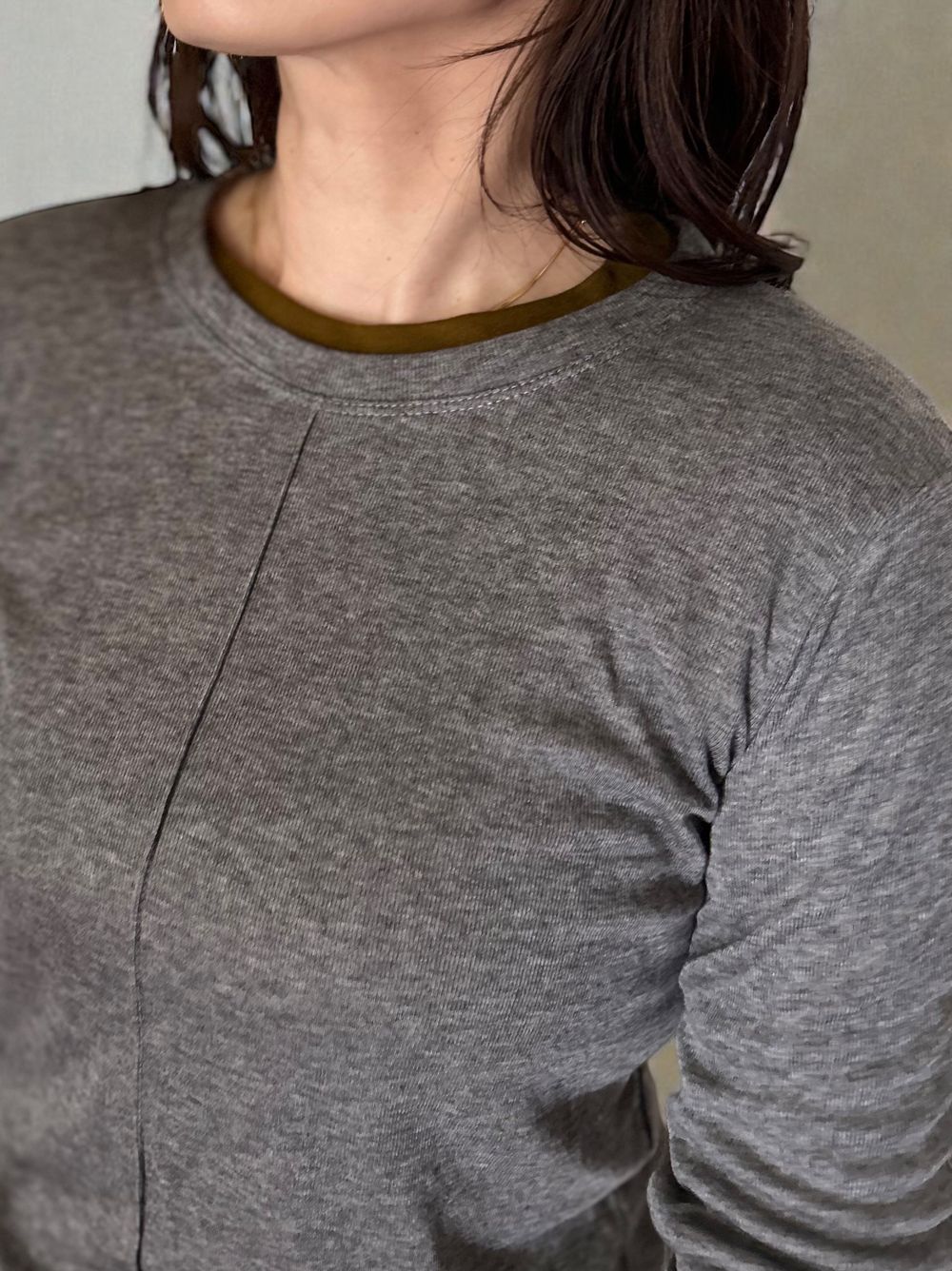 Wool blend crew neck シアートップス