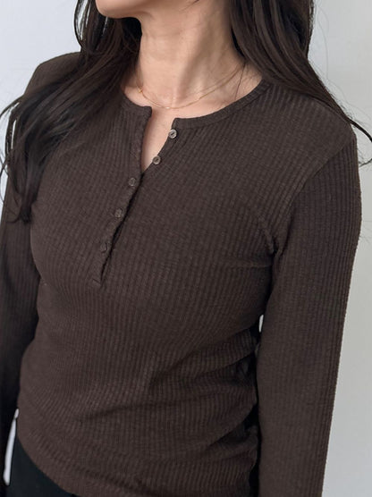 Comfortableヘンリーネックリブカットソー