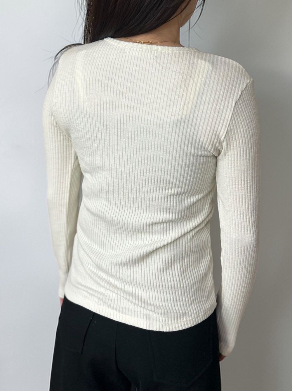 Comfortableヘンリーネックリブカットソー