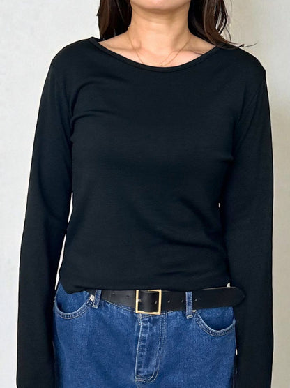 Curved hemlineフリースラウンドネックカットソー