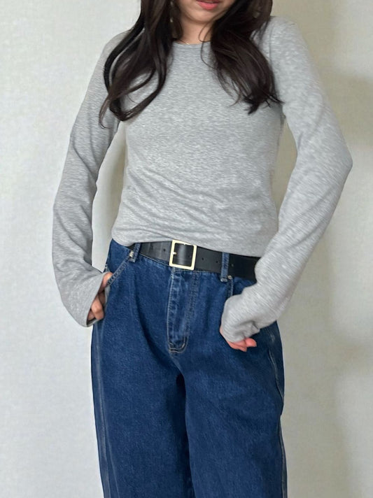 Curved hemlineフリースラウンドネックカットソー