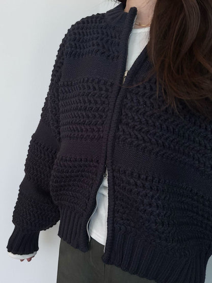 Crochet クルーネックジップアップニット