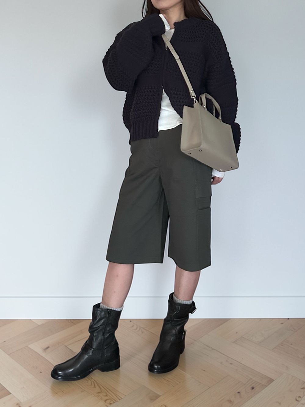 Crochet クルーネックジップアップニット