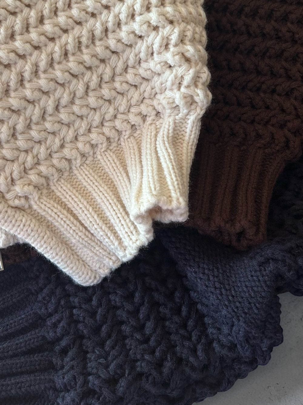 Crochet クルーネックジップアップニット