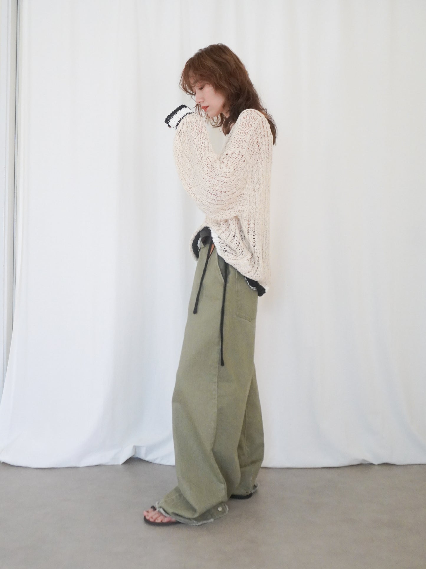 Edge color ルーズメッシュニット