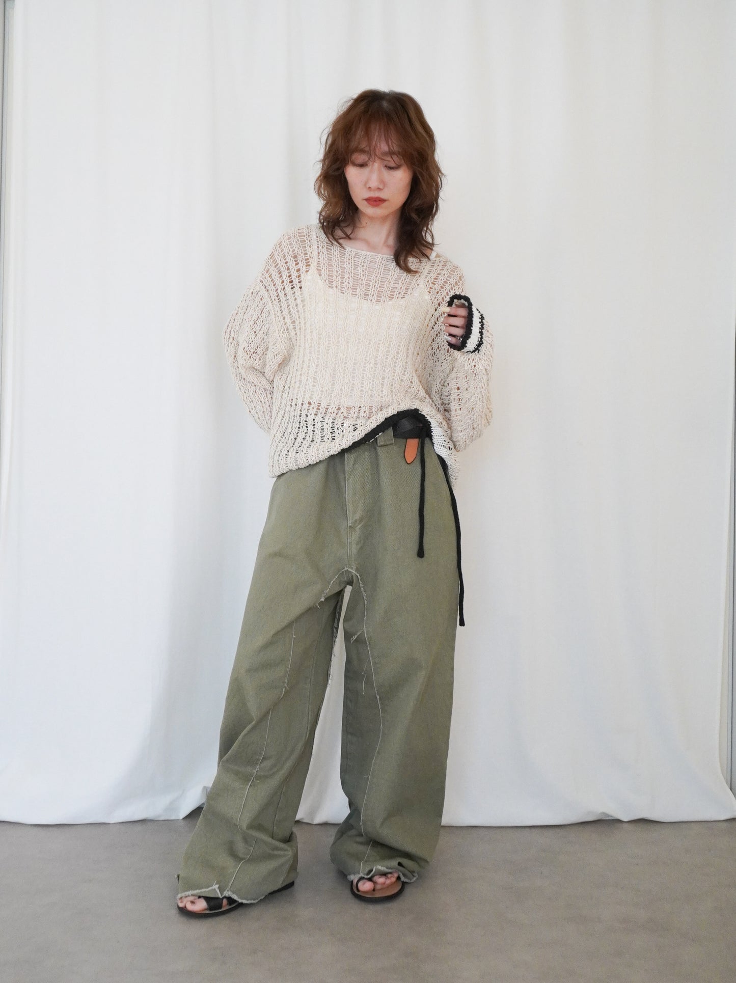 Edge color ルーズメッシュニット