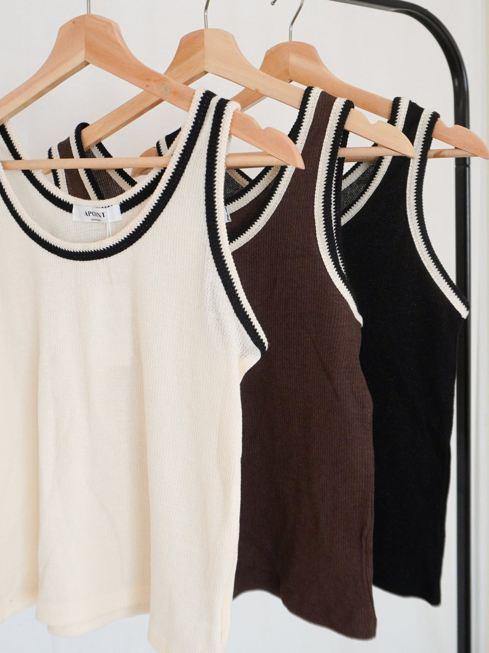 Bicolor sleevelessワッフルニットトップス