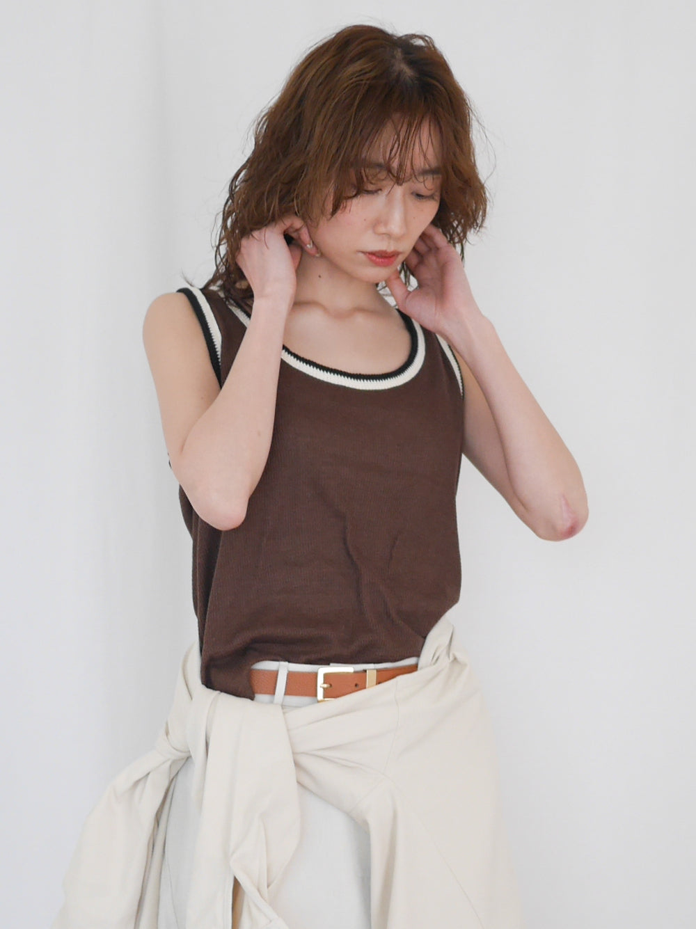Bicolor sleevelessワッフルニットトップス