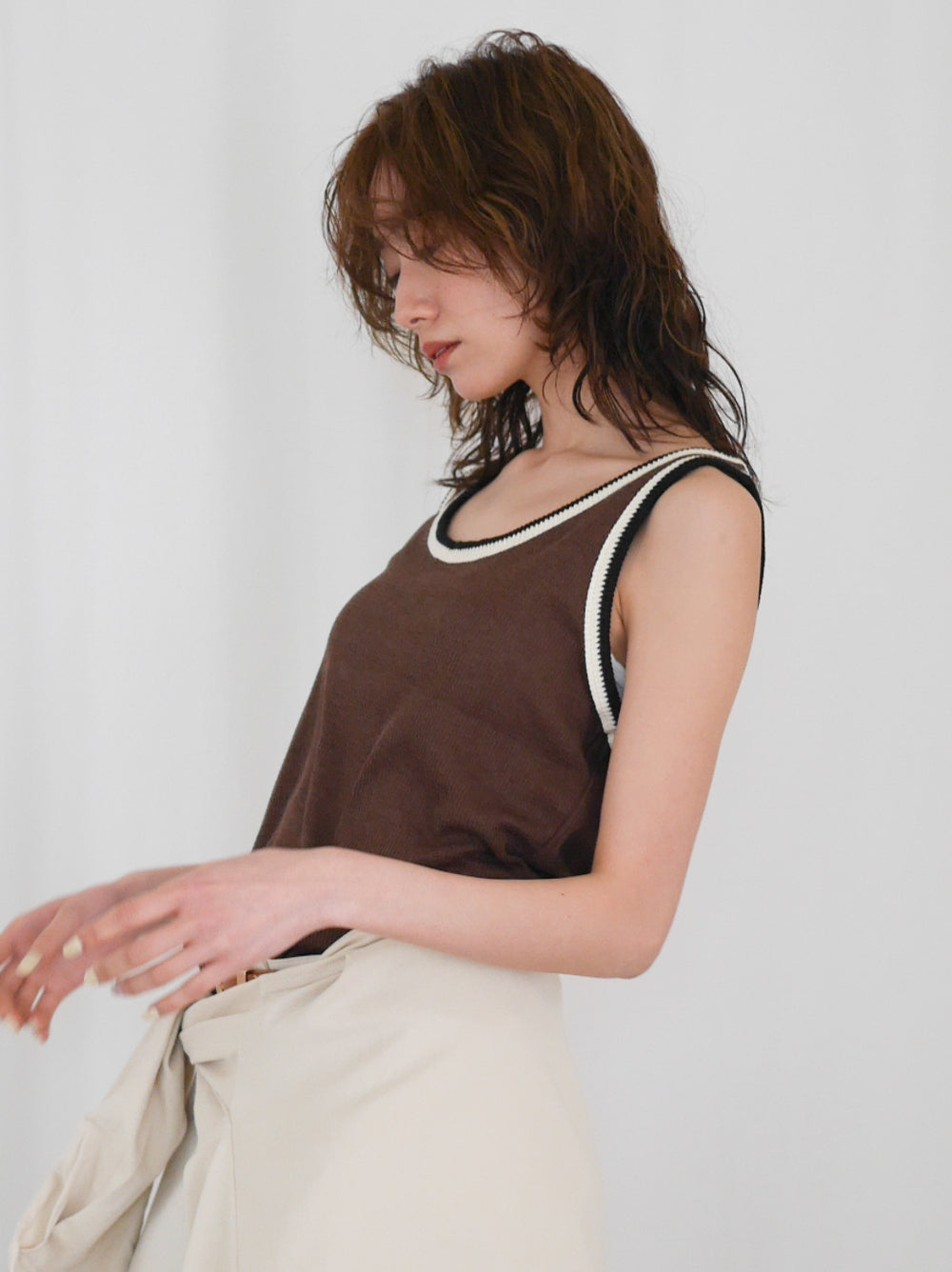 Bicolor sleevelessワッフルニットトップス