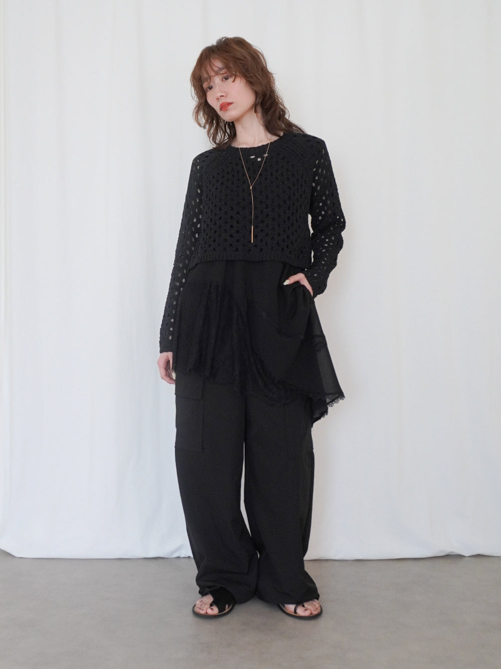 Back Consciousクロシェッニットトップス
