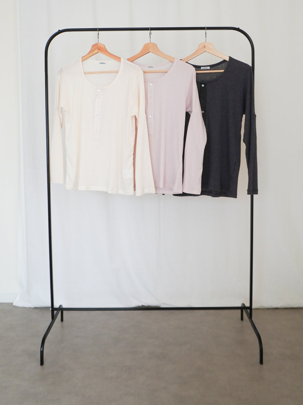 Eyelet pointelle 2WAYロールアップヘンリートップス