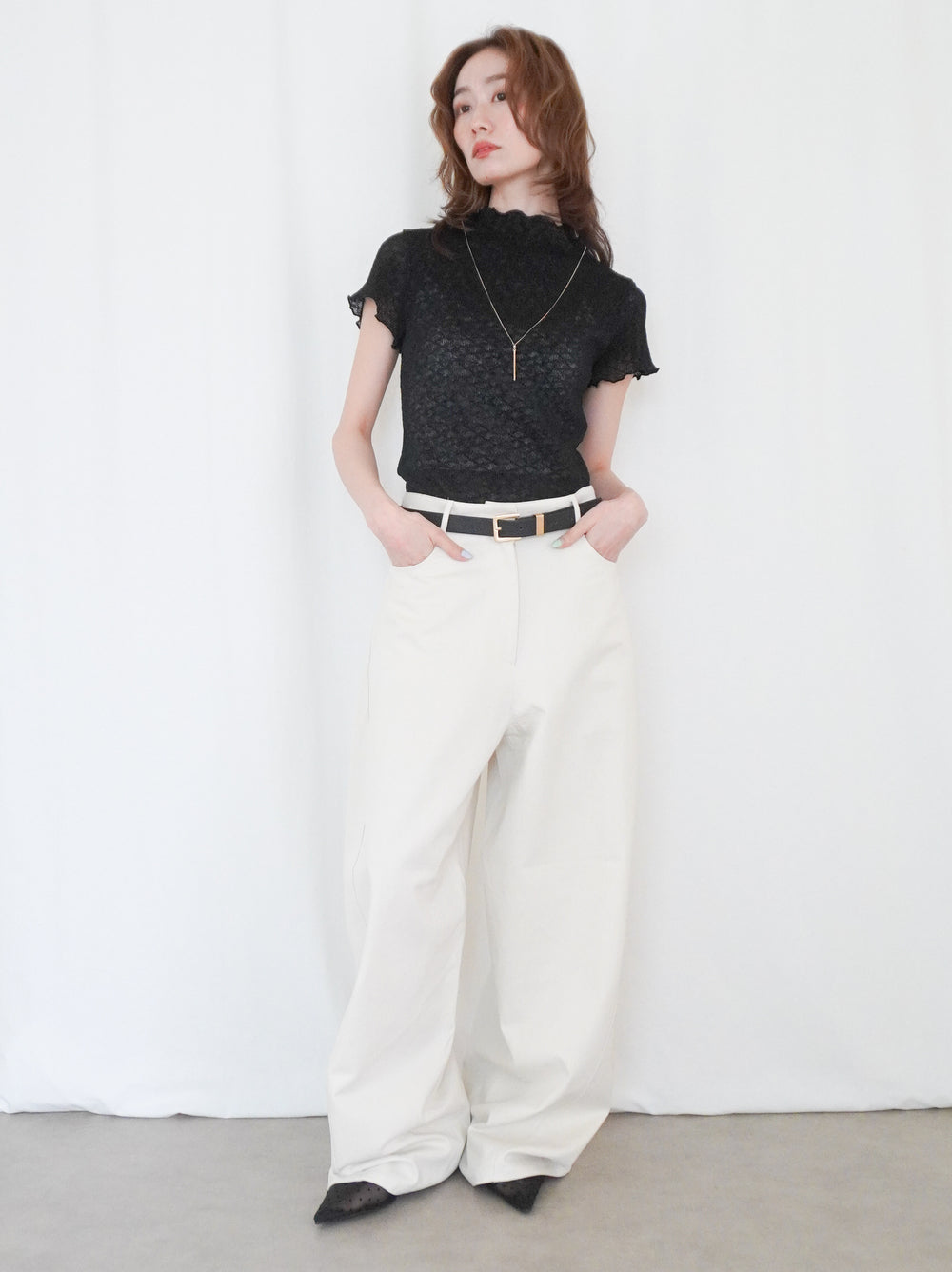 Puff textured sheer メロウハイネックトップス