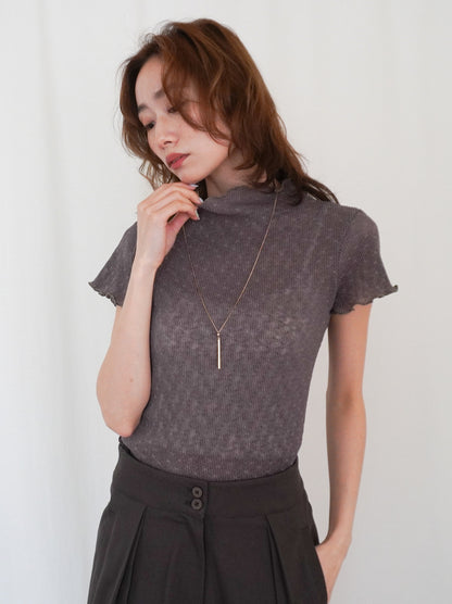 Puff textured sheer メロウハイネックトップス