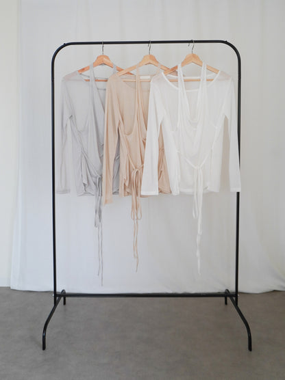 Halter layered ドレープラウンドネックトップス