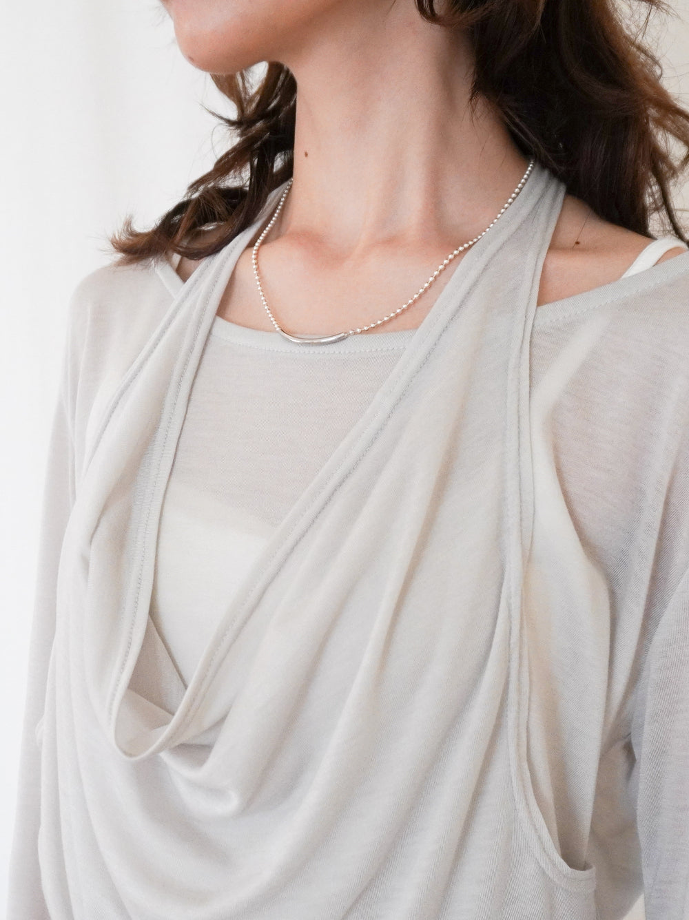 Halter layered ドレープラウンドネックトップス