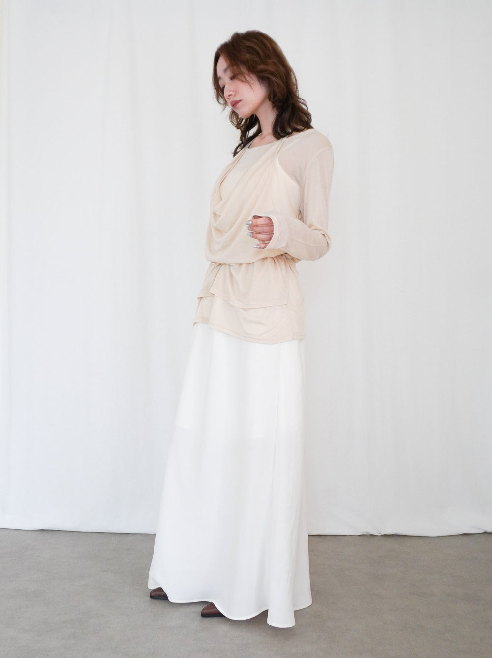 Halter layered ドレープラウンドネックトップス