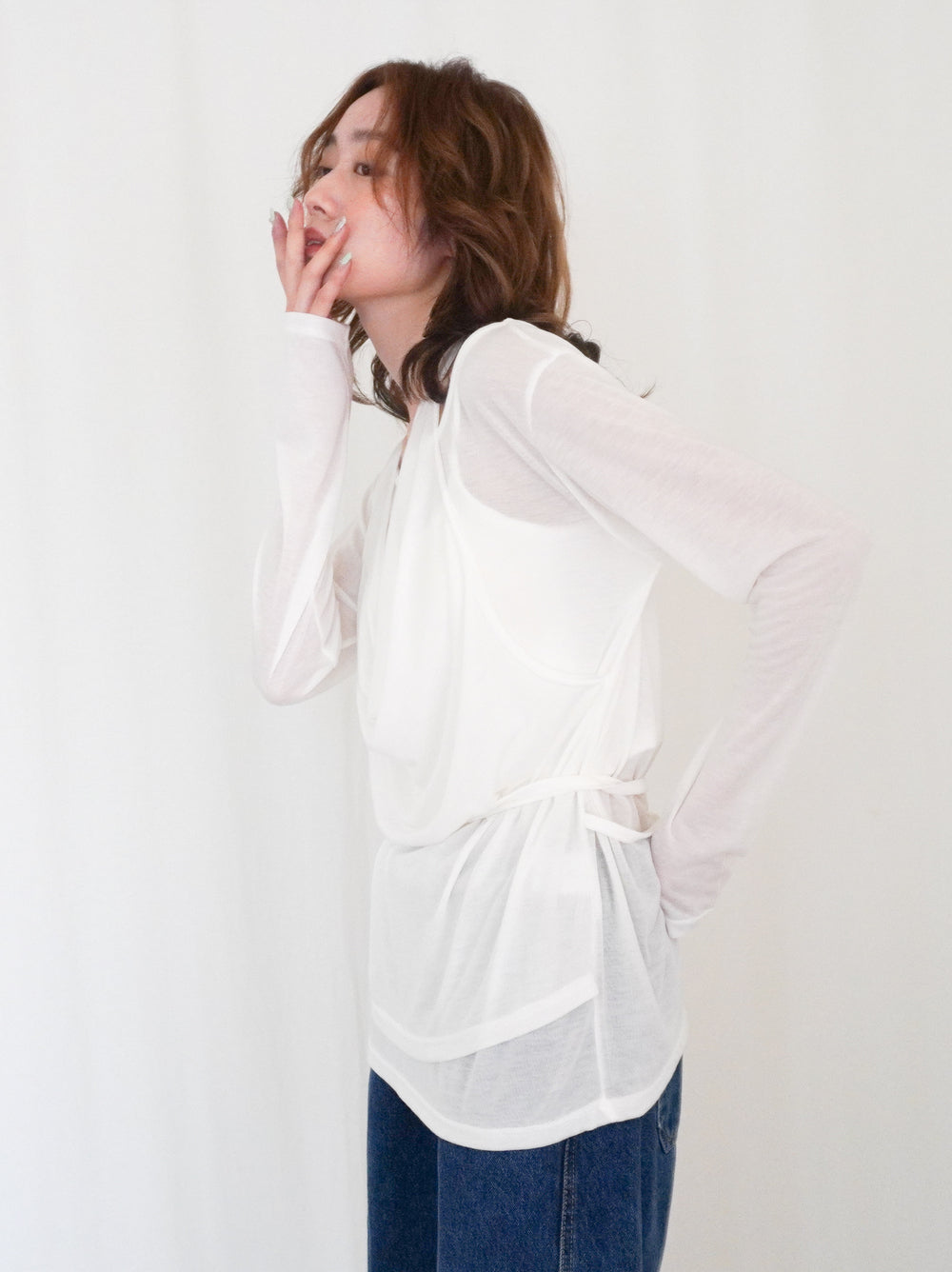Halter layered ドレープラウンドネックトップス