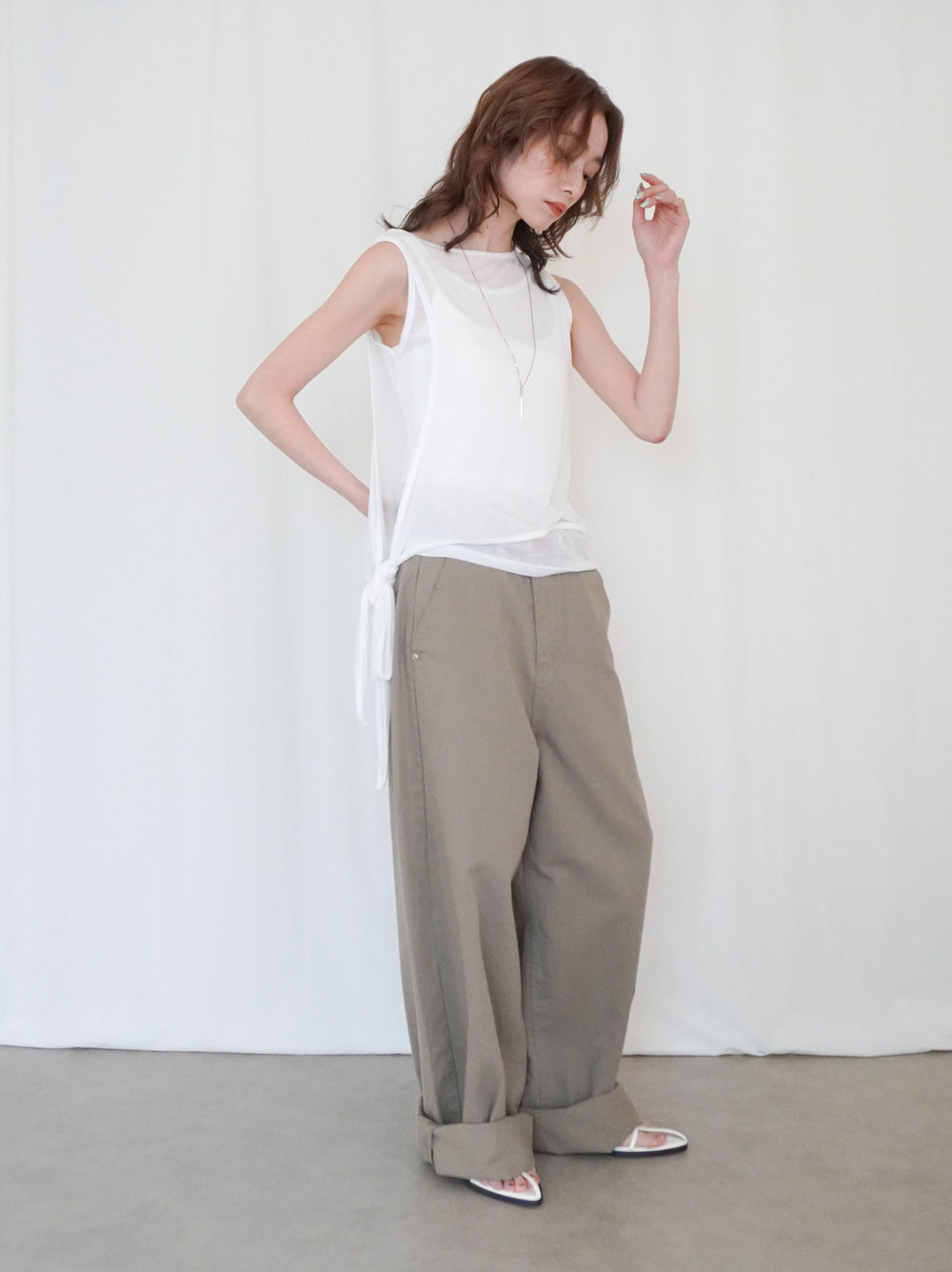 Double-layerシアーサイドリボントップス