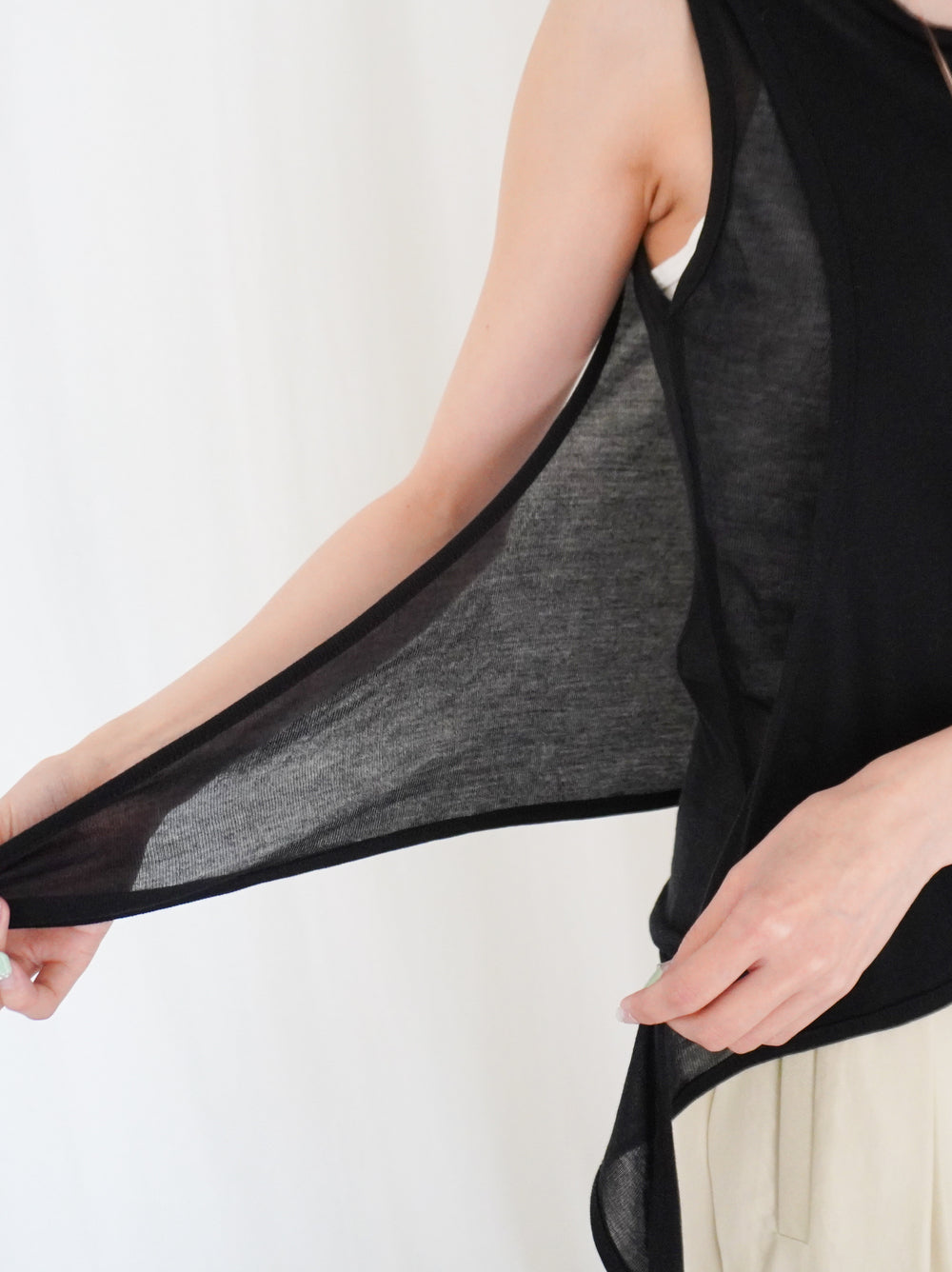 Double-layerシアーサイドリボントップス