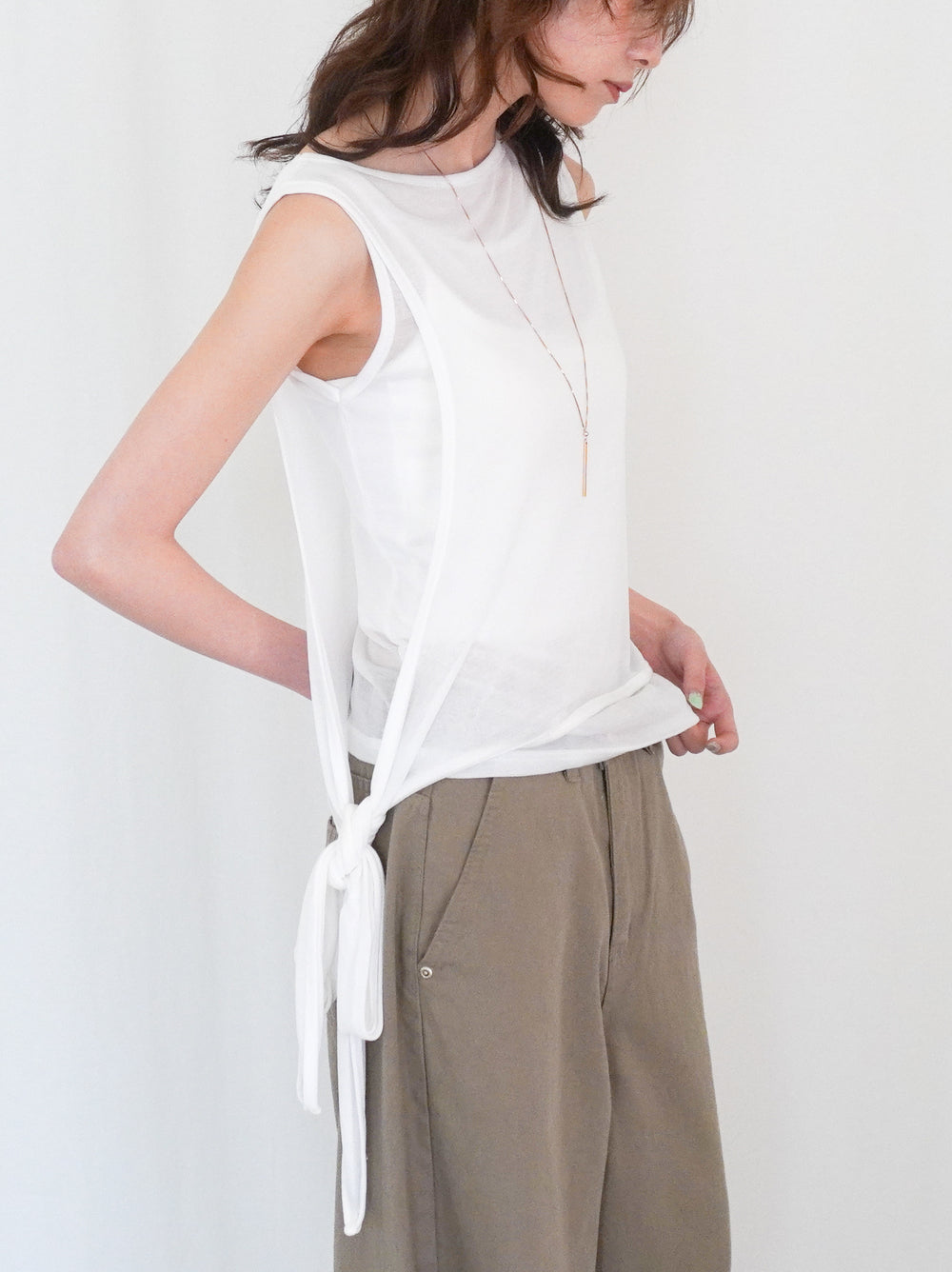 Double-layerシアーサイドリボントップス