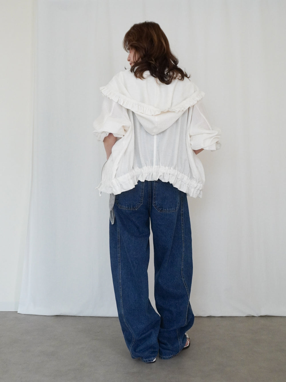 Drawstring zip-up フリルフーディージャケット