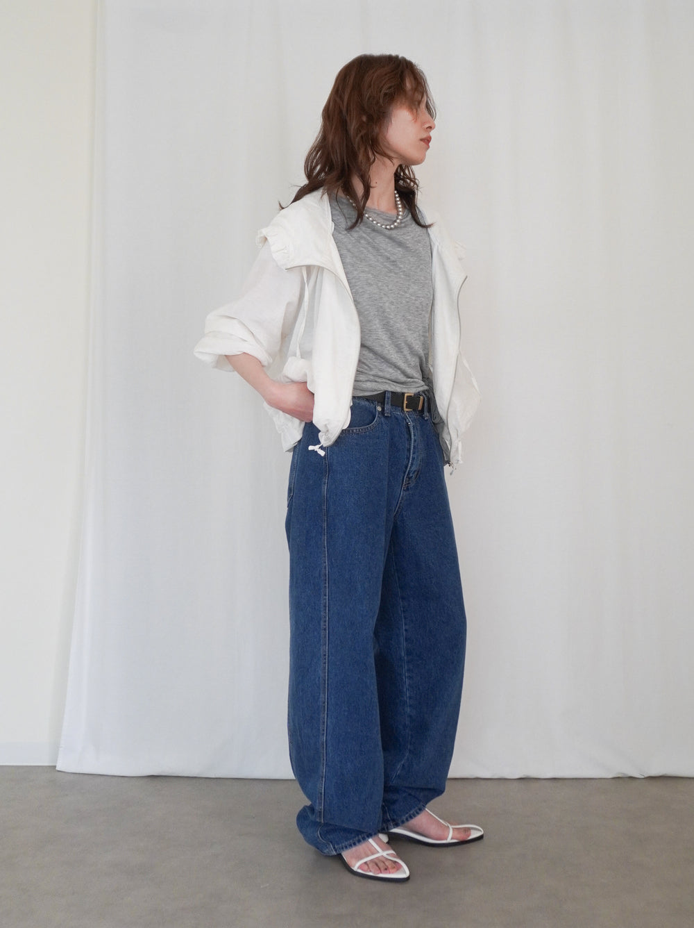 Drawstring zip-up フリルフーディージャケット