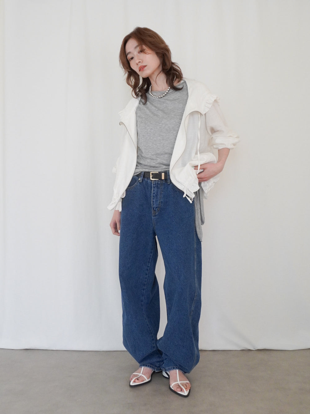 Drawstring zip-up フリルフーディージャケット