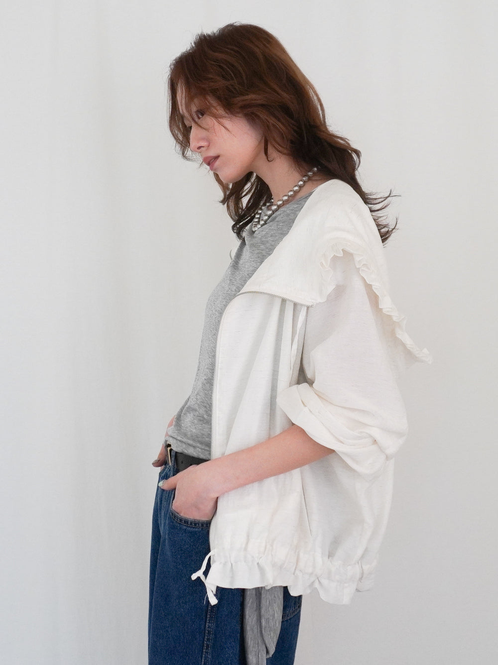 Drawstring zip-up フリルフーディージャケット