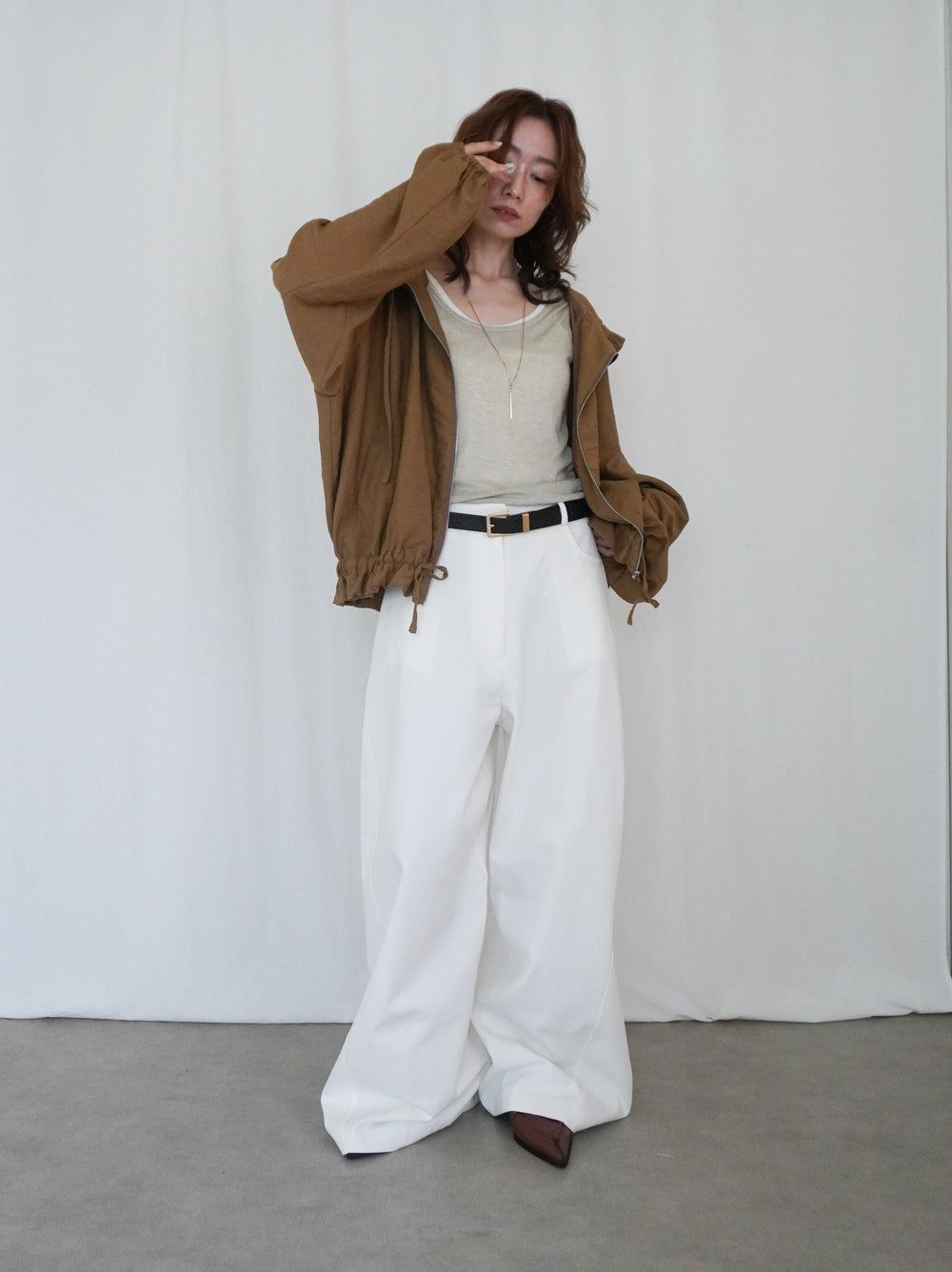 Drawstring zip-up フリルフーディージャケット