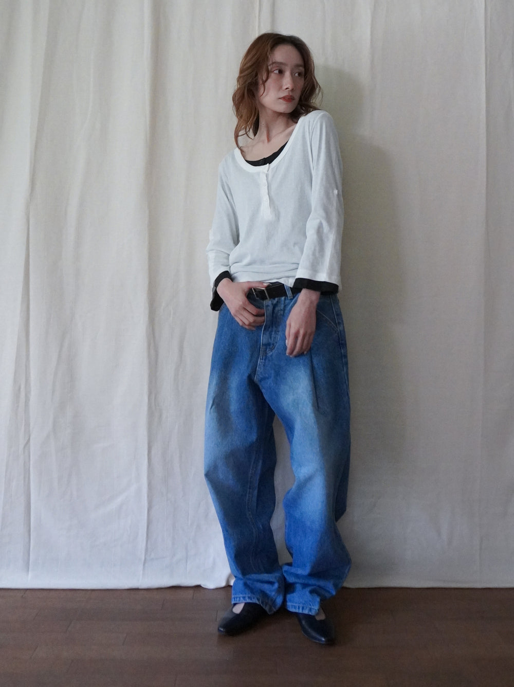 Soft scoop ヘンリーネックカットソー