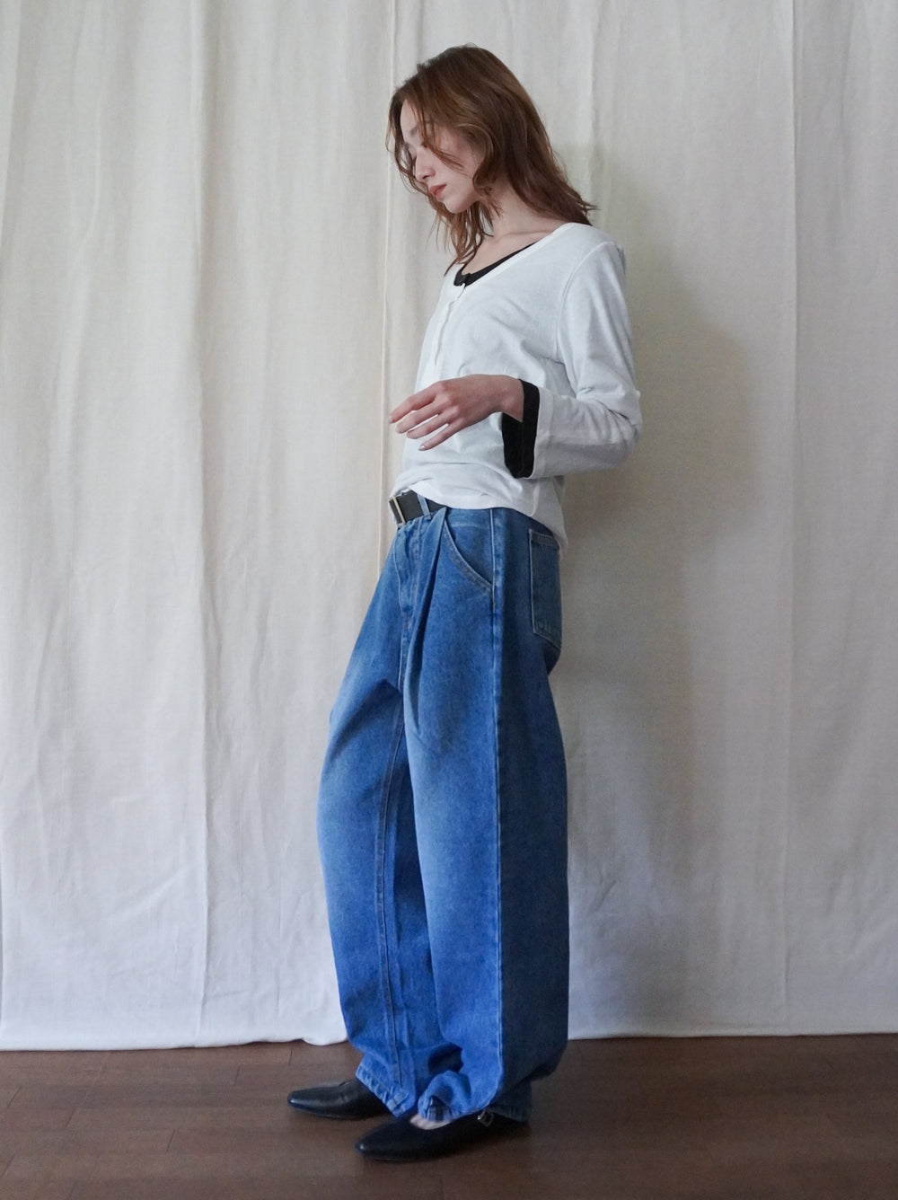 Soft scoop ヘンリーネックカットソー