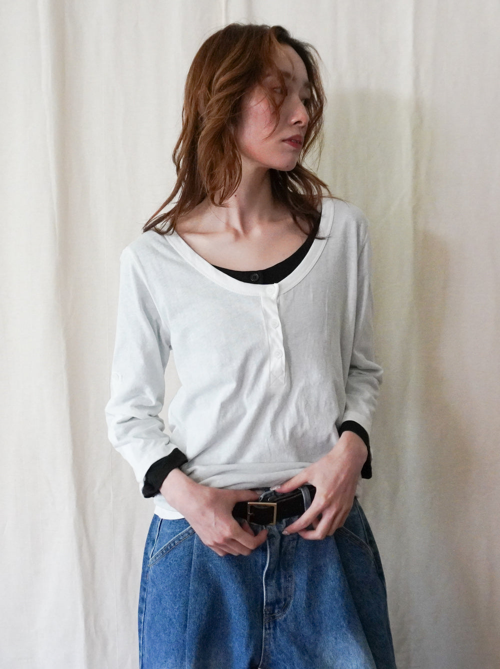 Soft scoop ヘンリーネックカットソー