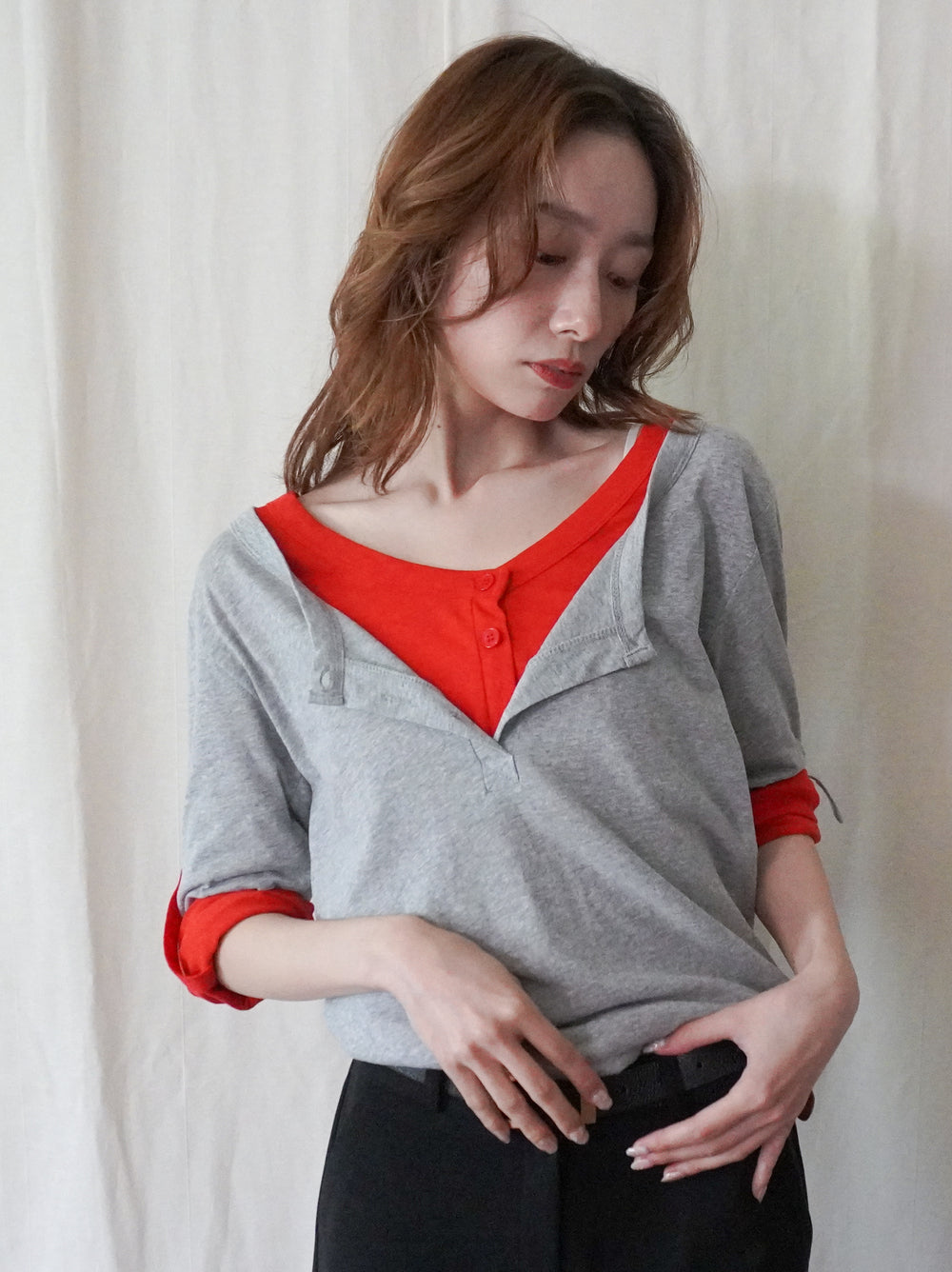 Soft scoop ヘンリーネックカットソー