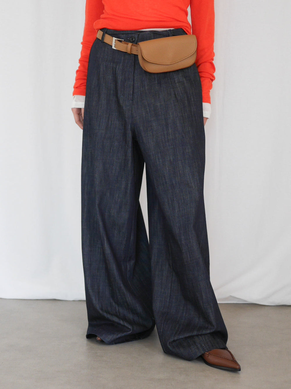 Wide straight indigo パンツ