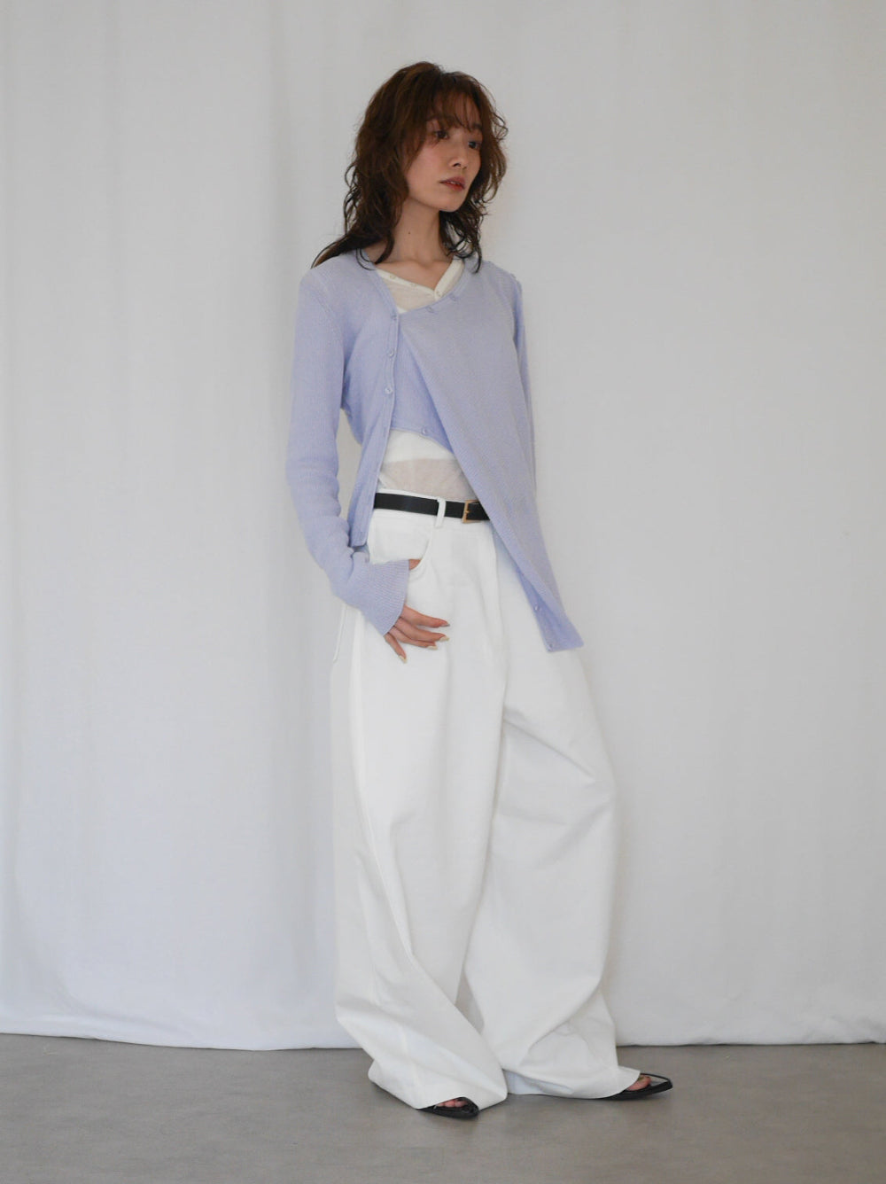 Asymmetric button-down リブカーディガン
