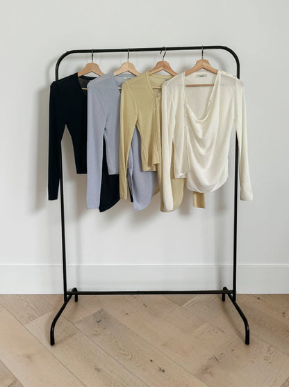 Asymmetric button-down リブカーディガン